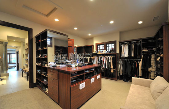 kim kardashian home 070212
