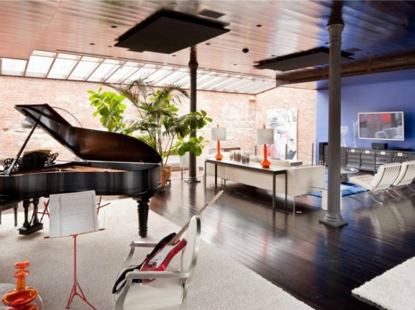 loft-mansion-music-room-living-room-8