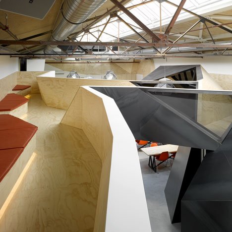 dezeen_Red-Bull-Amsterdam-by-Sid-Lee-Architecture_9