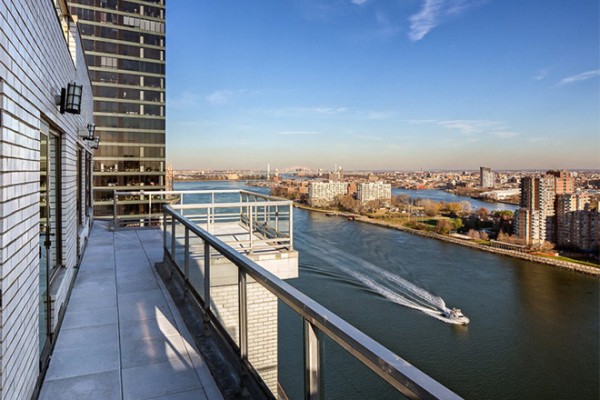 a-look-inside-of-frank-sinatras-new-york-penthouse-5
