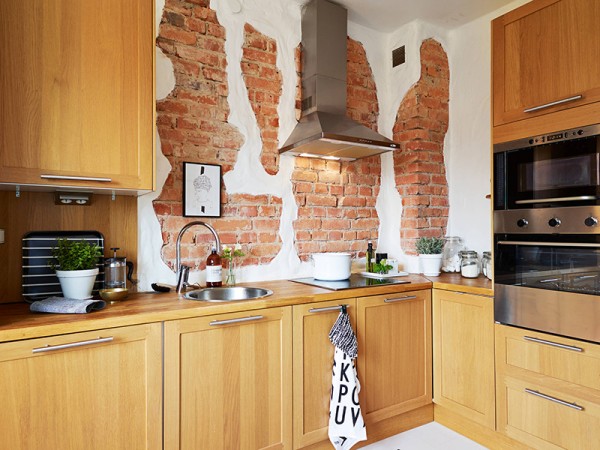 drvena-kuhinja-i-opeka