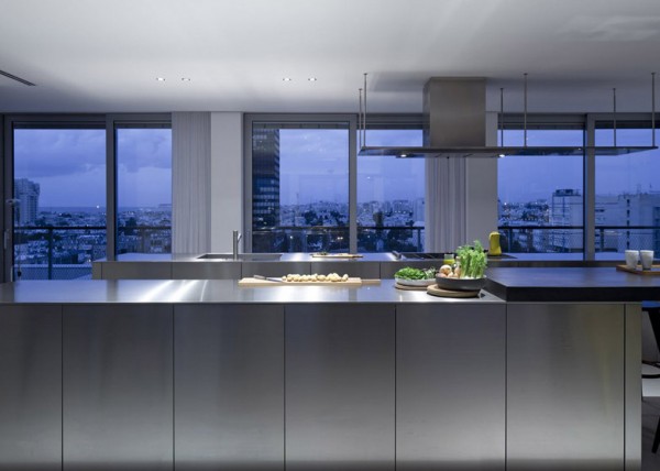 Antokolsky-penthouse-by-Pitsou-Kedem_13