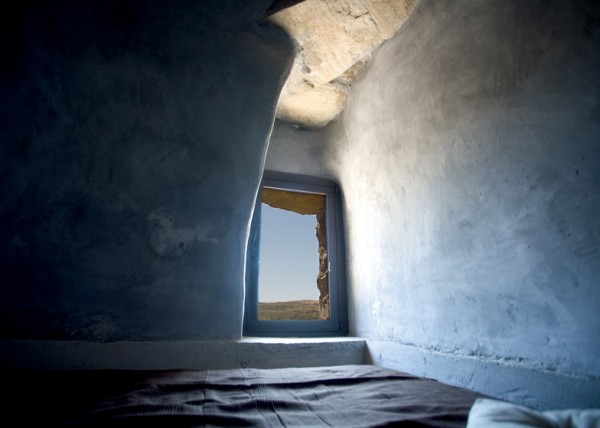 Retreat-in-Tinos-Island-by-Ioannis-Exarchou-03