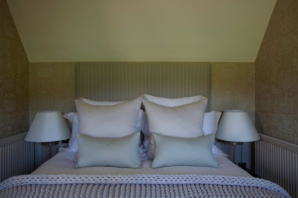 spavaca-soba-uzglavlje