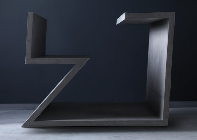 Daniel-Libeskind-table-for-Marina-Abramovic-for-Moroso-2