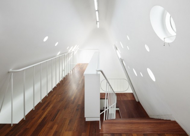 zaobljena-fasada-od-betona-03