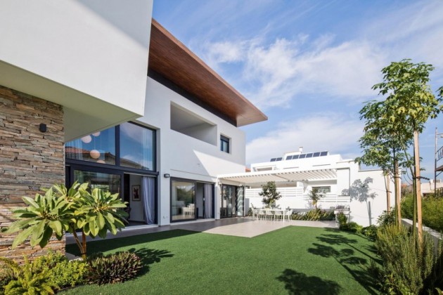 nagnuta-kuca-zvucna-izolacija-02