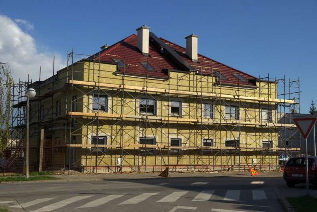 pozari-Izolovana kuca