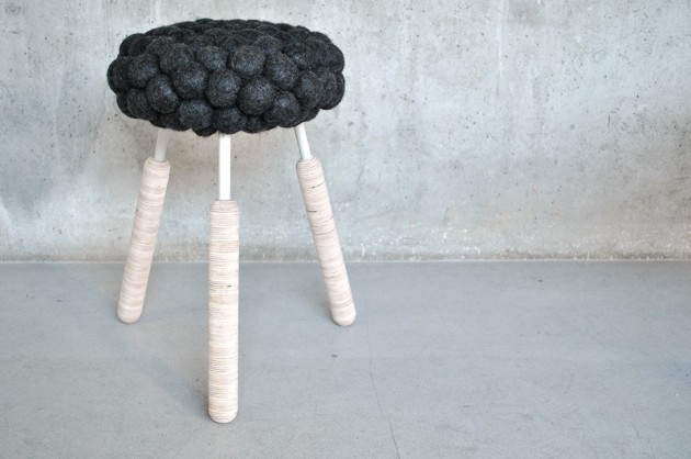 Black sheep stool 03