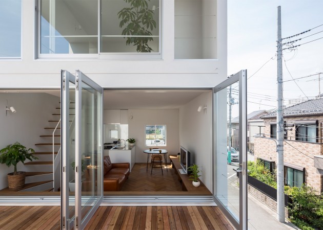 Little House Big Terrace 03