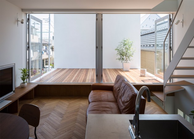 Little House Big Terrace 04