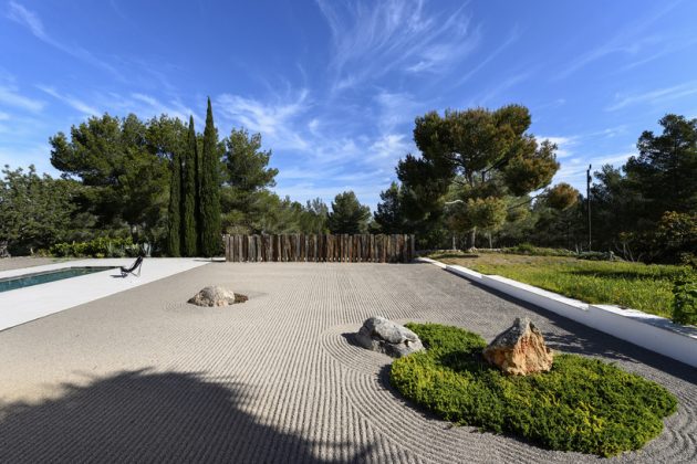 Moderna vila na Ibici 03