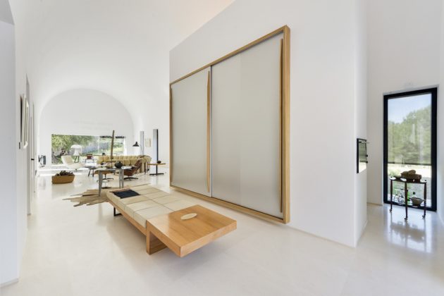 Moderna vila na Ibici 05