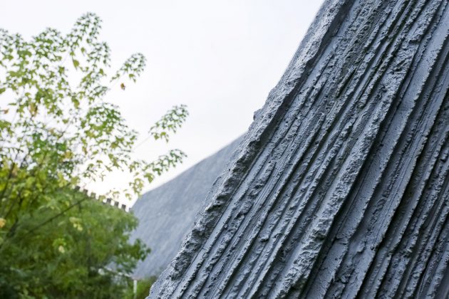 muzej-posvecen-jajima-dinosaurusa-02