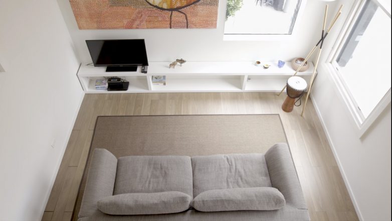 Enterijer malog stana; foto: screenshot YouTube kanal Never too small