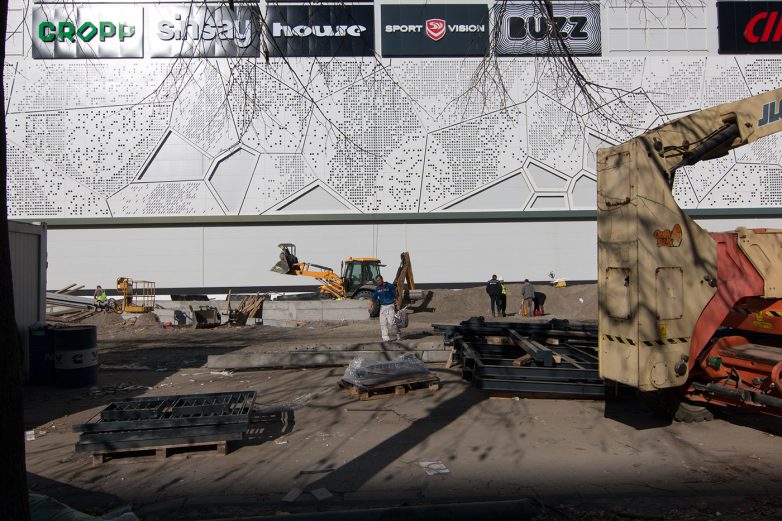 Radovi na parternom uređenju neće skoro biti gotovi