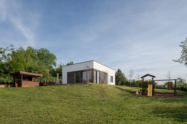 Vikendica Trenutak u Rakovcu; Foto: Miloš Martinović