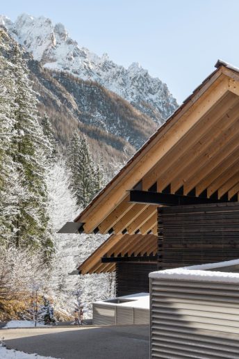 Krov koji postaje fokus projekta; Foto: Ana Skobe