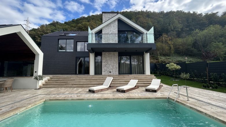 Foto: Klaus Photography, Nataša Jovanović