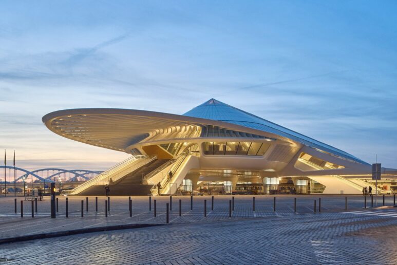 Železnička stanica u Monsu (Santjago Kalatrava) | Foto: Oliver Schuh